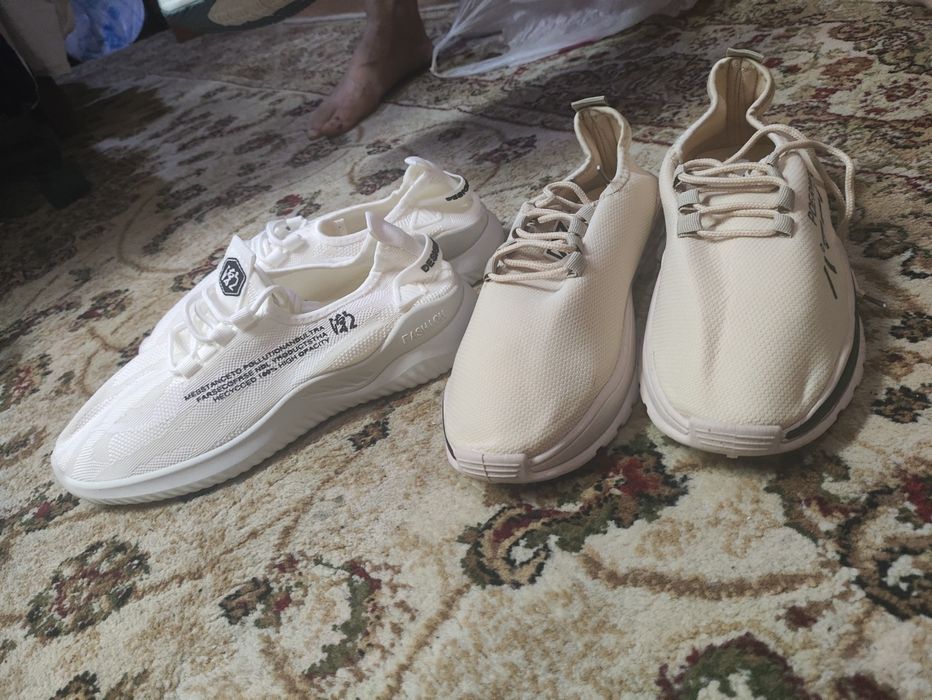 Кроссовки               .