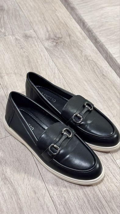 Продам обувь летнюю