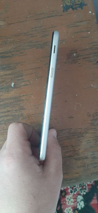 Samsung galaxy A6 sotiladi