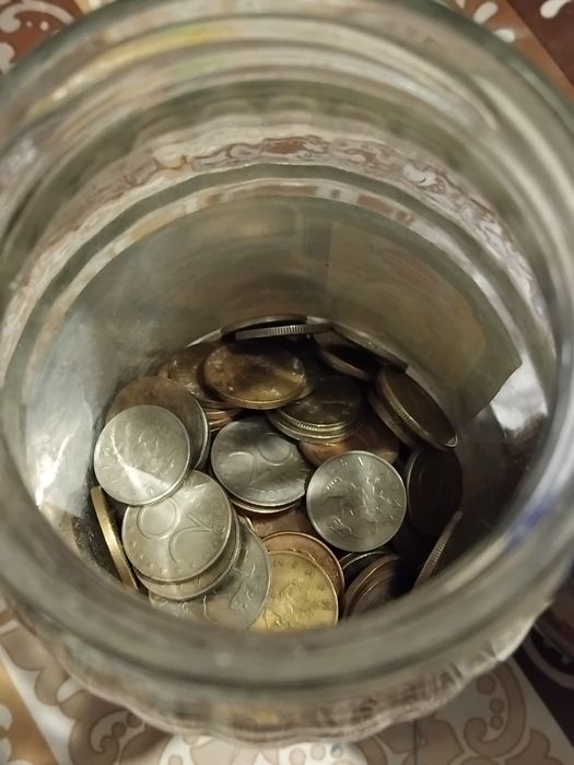 продават се всички монети