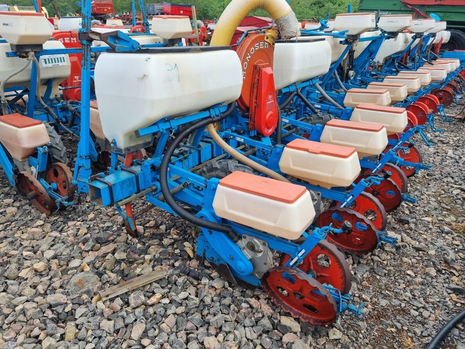 Semanatoare Porumb Monosem NG 4 sire