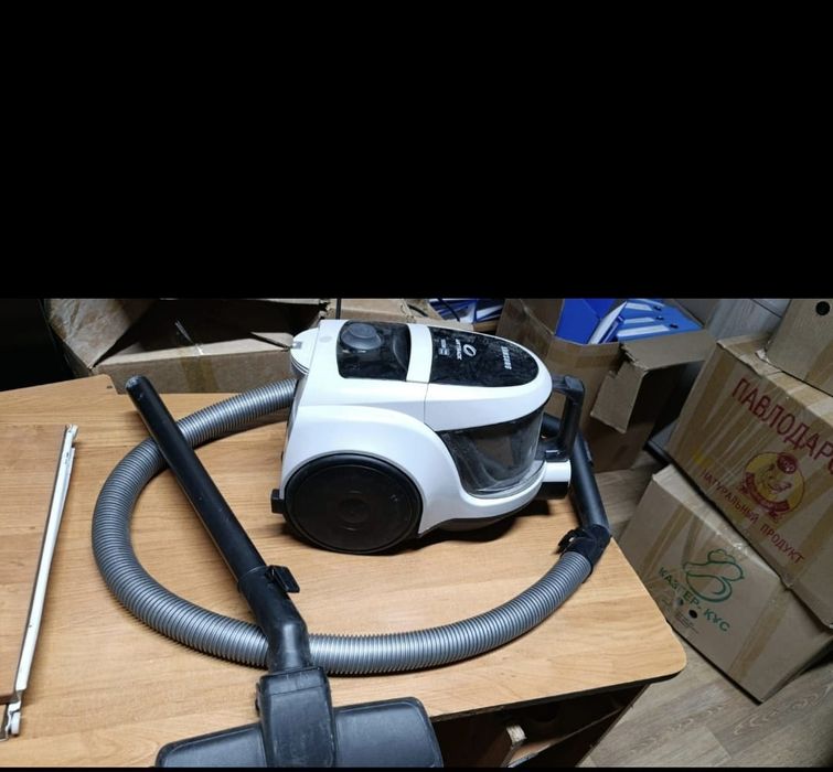 Срочно продам пылесос