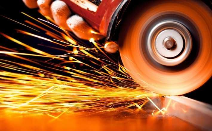 Газо Электро Сварщик, резка металла, на лично авто.