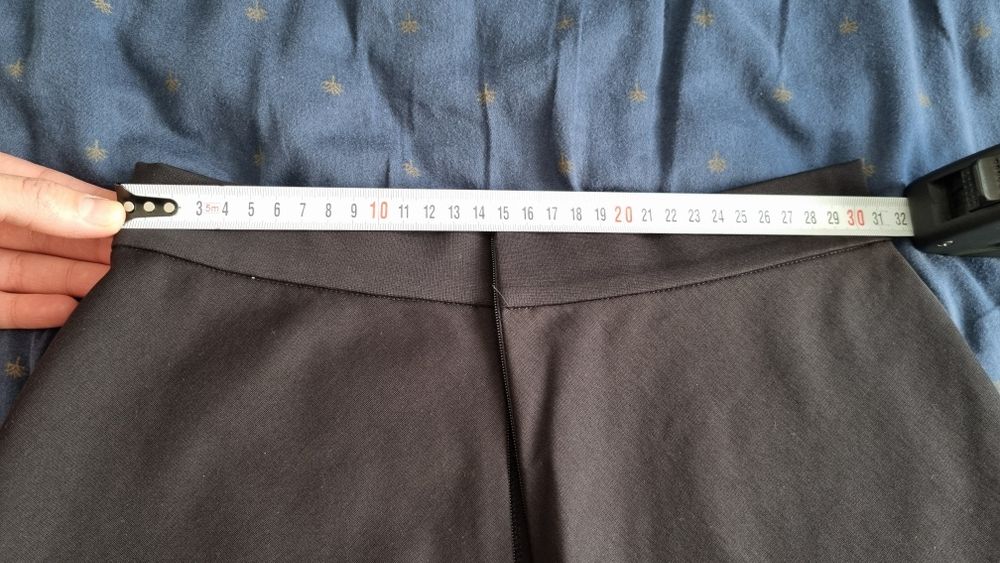 Fusta clos neagra Poema