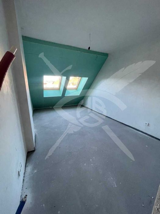 Продава се Тристаен апартамент в София, Лагера - 115 кв.м за 1530 €/кв.м - Снимка #2