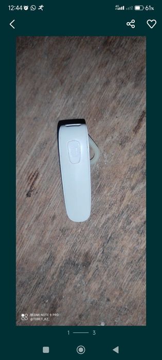 Блютуз наушник .