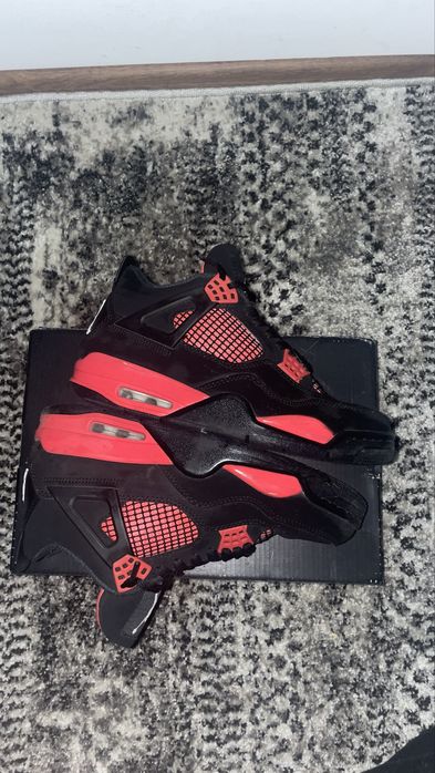 Jordan 4 red thunder marime 41