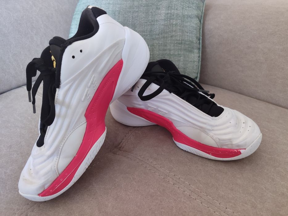 Маратонки Найк Лука 3