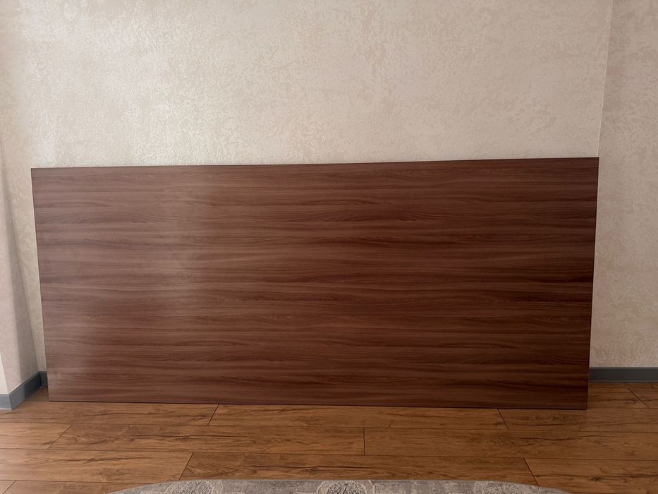 Стол для офиса и для дома