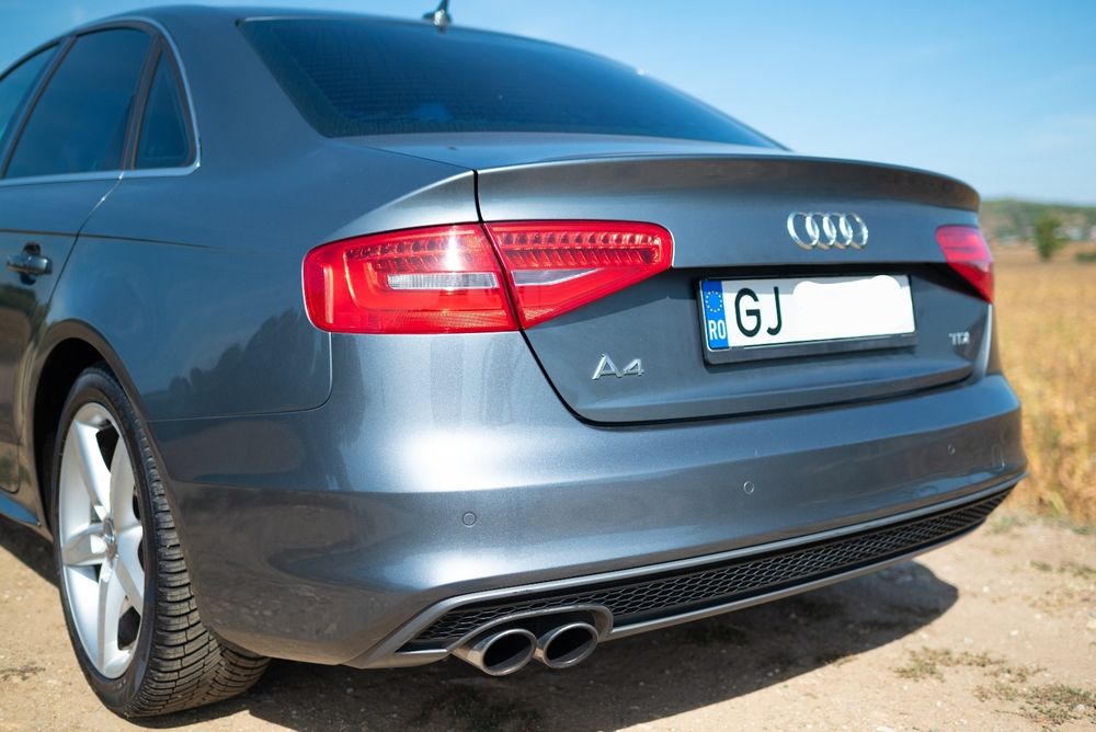 De vânzare Audi A4 B8.5 2014 model S-line.