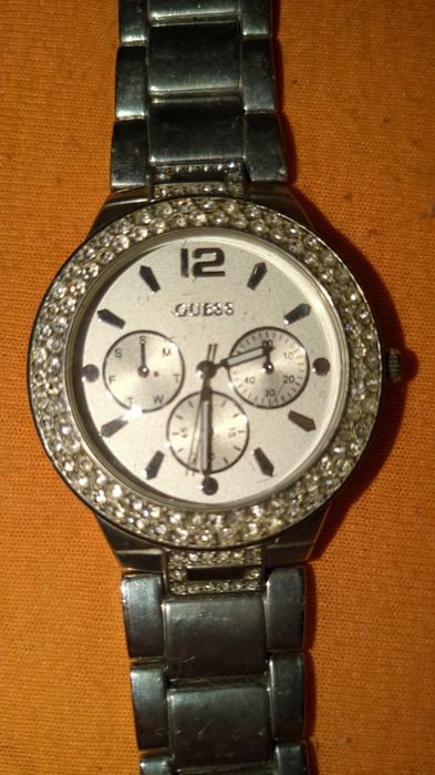 Ceas Guess pentru femei