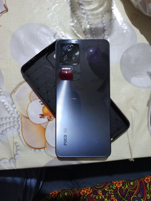 Poco F4 5g srochna