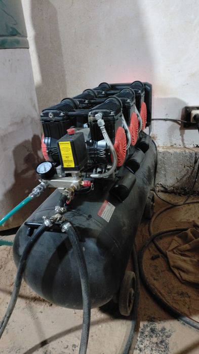 Компрессор безмасленый