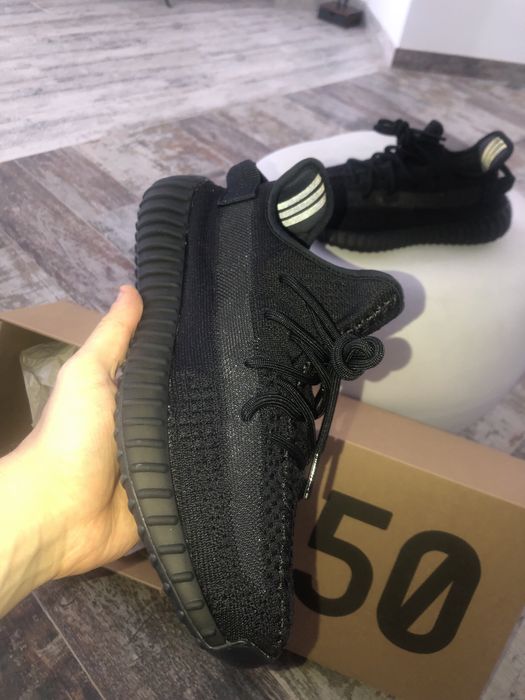 Adidas Yeezy Boost 350 V2 Onyx
