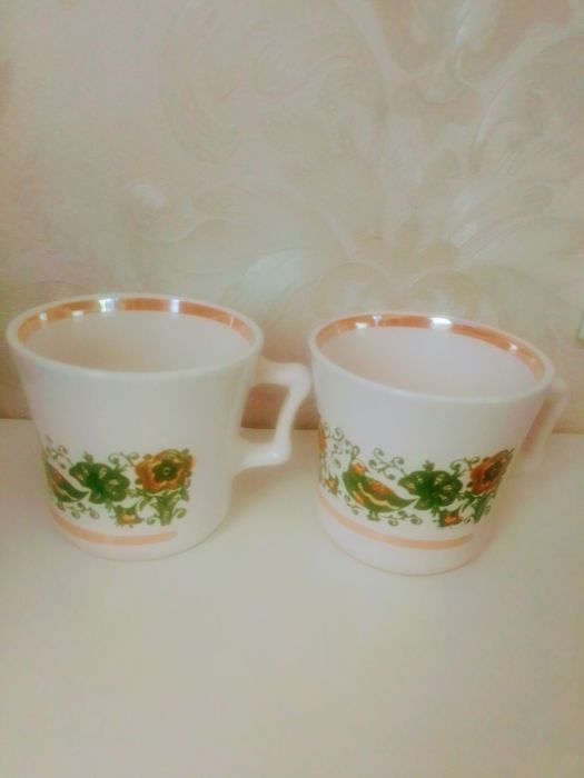 Продам      посуду