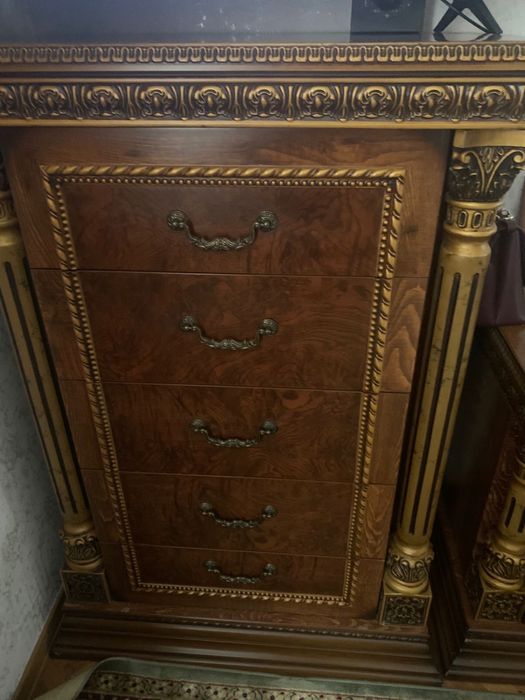 Спальный гарнитур!