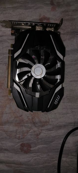 Видеокарта GTX 1050 TI
