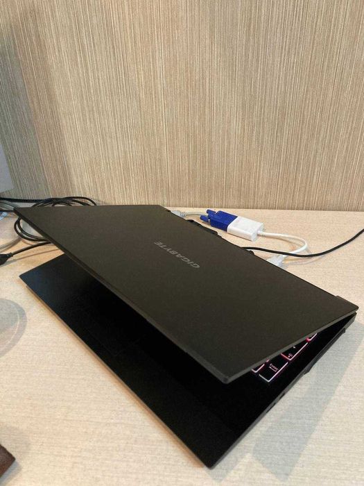 Игровой ноутбук Gigabyte G5 RTX3060