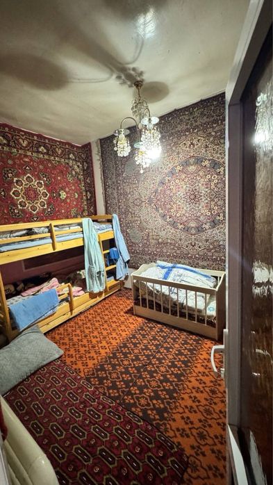 Продается дом в районе Икром Шашлык