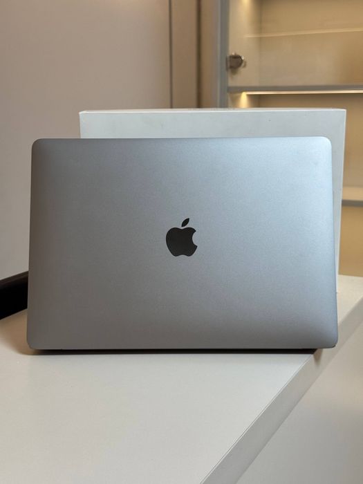 MacBook Air 13 2020 M1