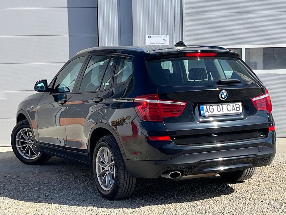 BMW X3 Keyless Entry/go,Scaune incalzite,Climatronic,Navi,Semi piele