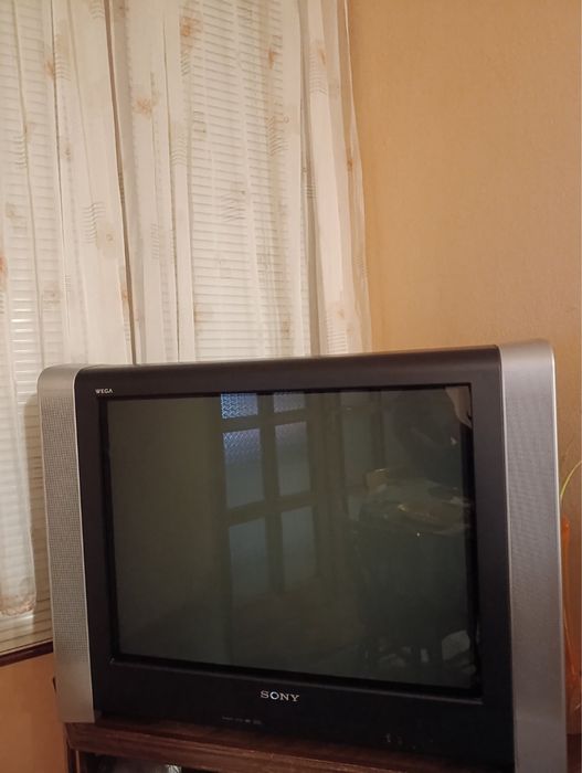 Телевизор Samsung Sony