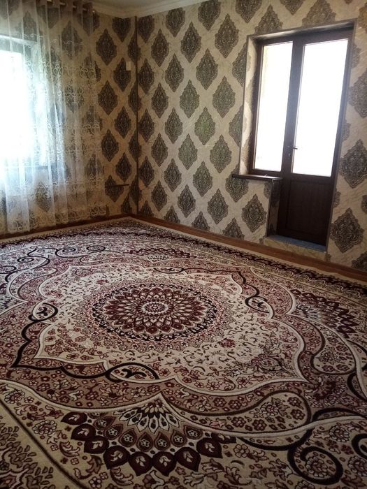 Srochna sagdiyanada 2 xona ijaraga uy beriladi