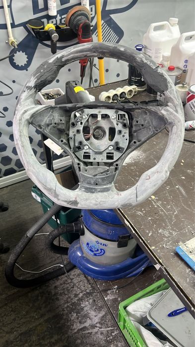 Embleme carbon volan carbon bmw audi skoda mercedes vag