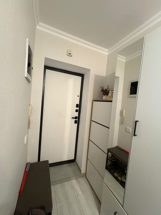 Продам 4х комнатную квартиру