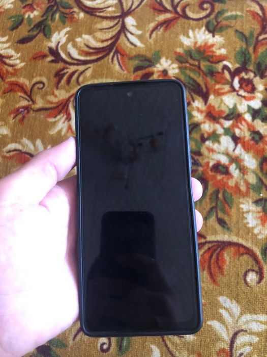 Продам телефон новый