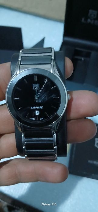 Swiss Mov't qul soat