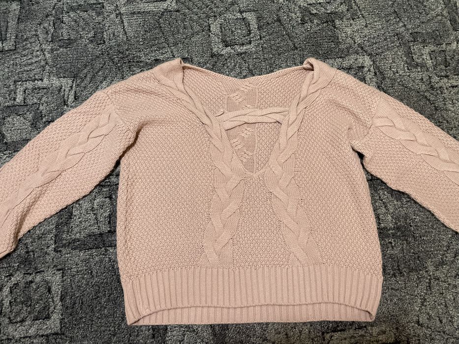 Дамски пуловер