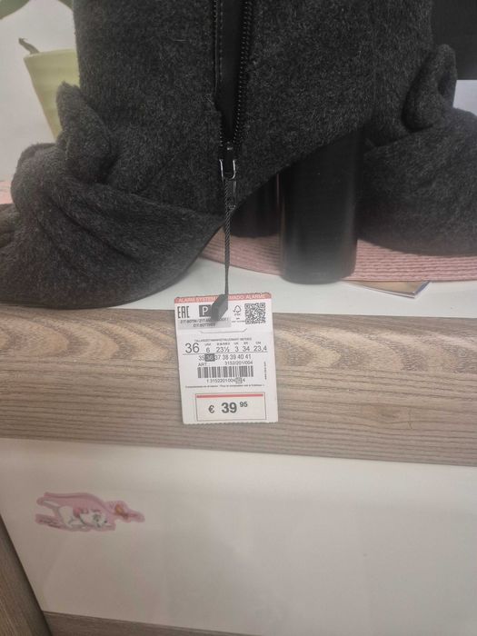 Боти на ZARA Нови