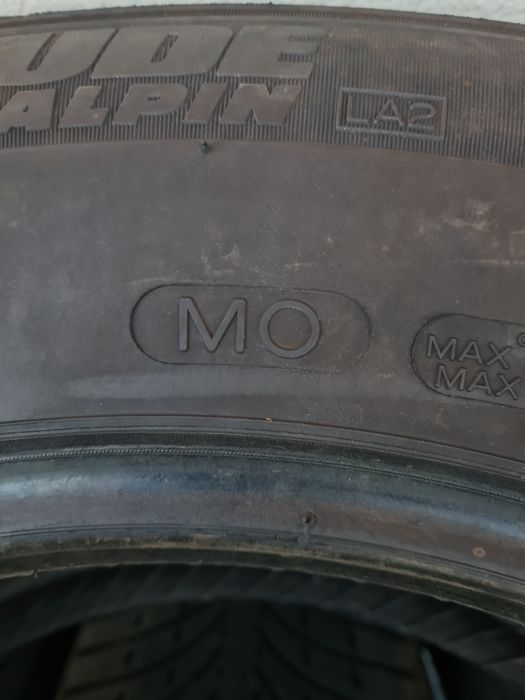 Зимни гуми за Джип 4 броя MICHELIN Latitude Alpin 235 65 R17 дот 2820