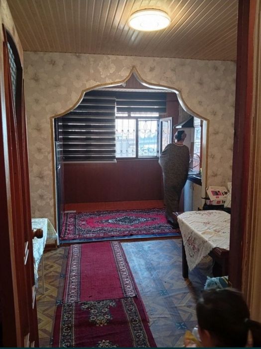 Срочно сдаётся квартира Яшнабадский р-н Куйлюк центр 2/2/9