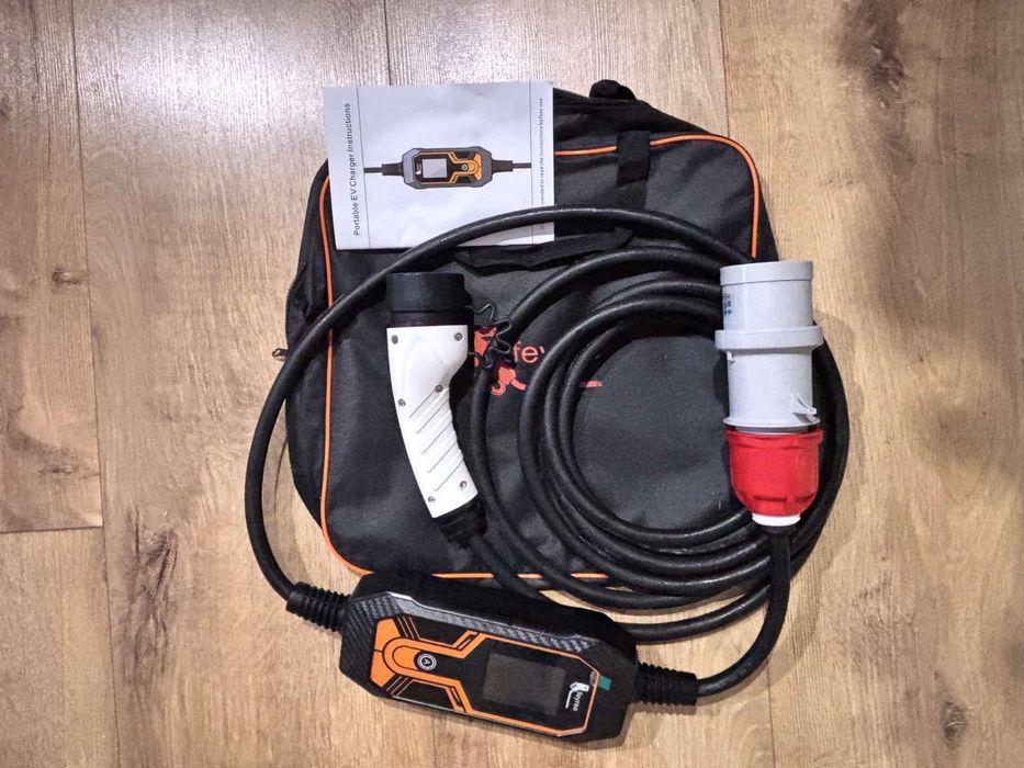 Трифазна мобилно зарядна станция 11 kw