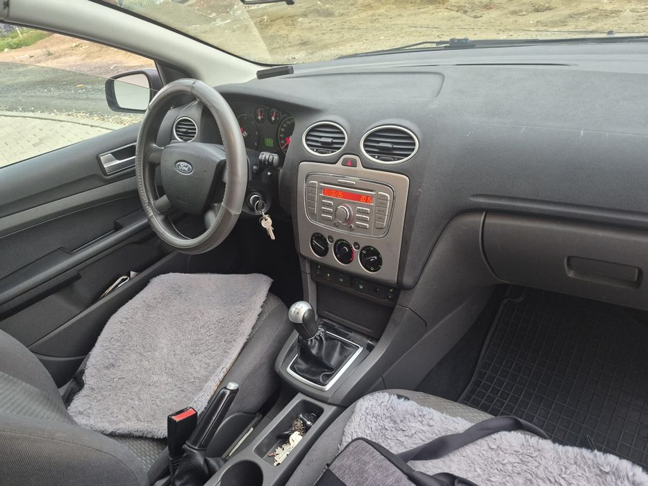 FORD Focus 2006 — imagine 5