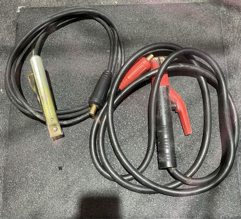 Aparat sudura Jasic Arc 200 Pro + accesorii