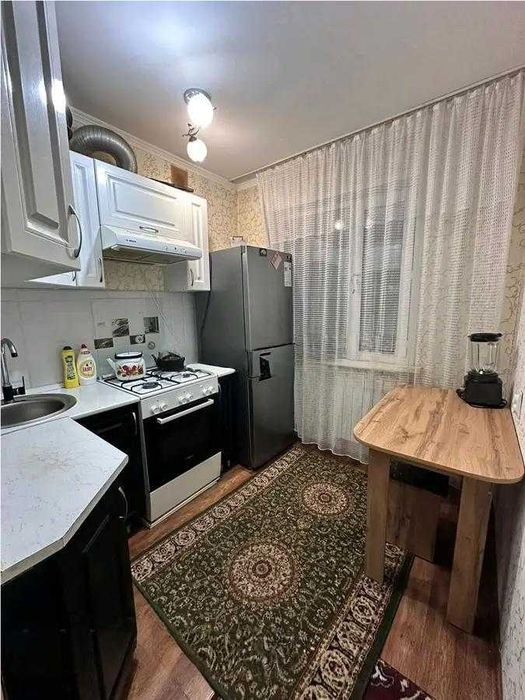 Срочно продам квартира рядом с 6 рынком