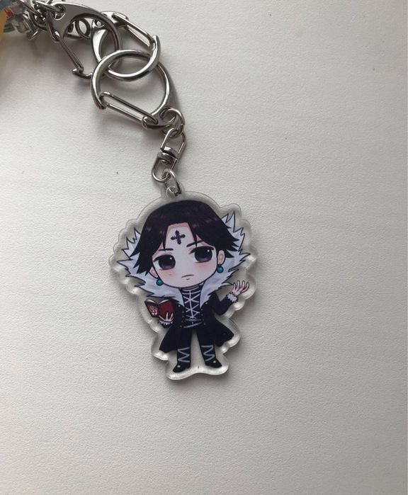 Продаю вещи, фигурки, манги, брелки