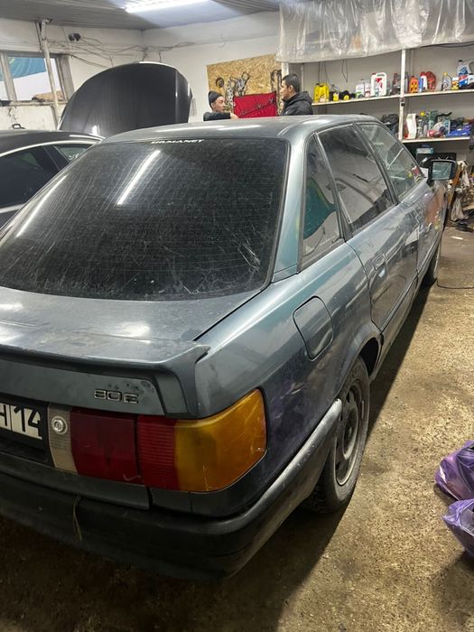 Продам Ауди 80 бЗ