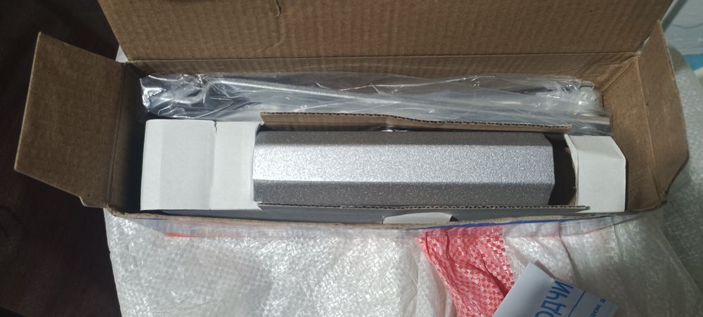 Продам доводчик дверной