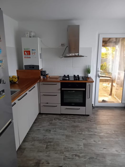 Casa de vanzare  prahova sau schimb cu garsoniera in bucuresti