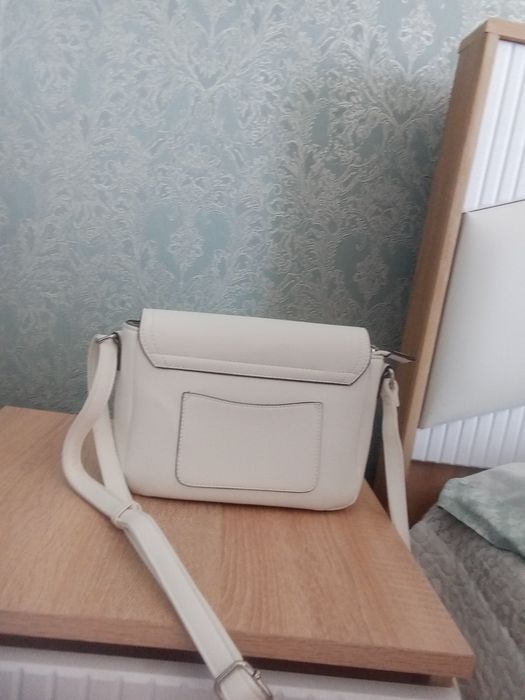 Продам женскую сумку