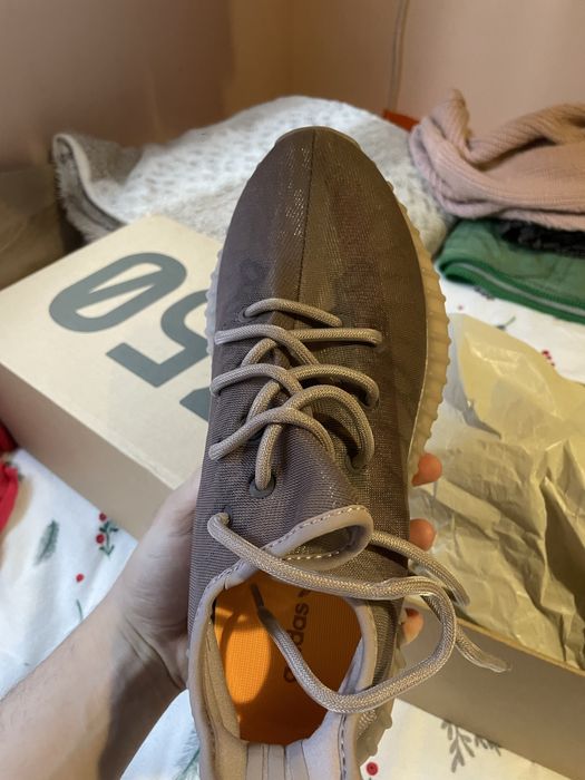 Yeezy 350 V2 mono mist