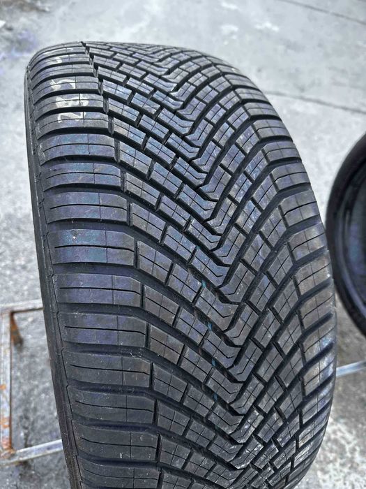 Anvelopa All Season 255/45 R18 CONTINENTAL All Season Contact XL