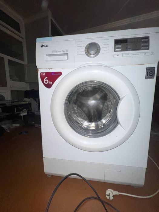 Стиральная машина LG ( автомат)