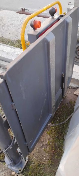 Lifta pentru microbuz