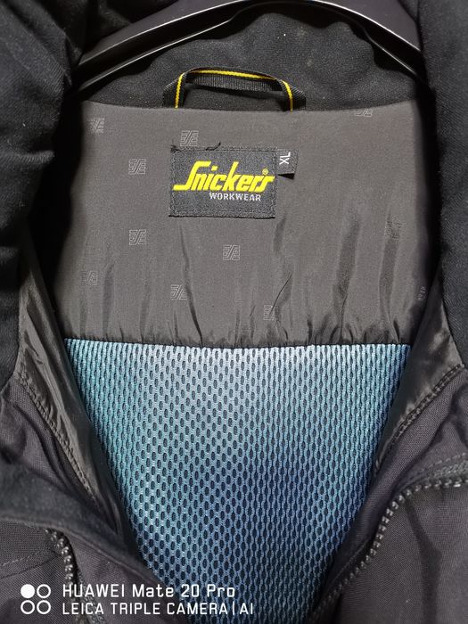 Зимни якета Snickers L i XL i Maskot  L