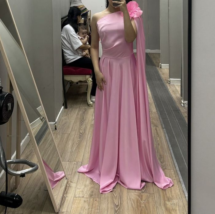 ПЛАТЬЕ носила 1 раз в Узату.